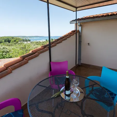 Puntizela 92 Διαμέρισμα Πούλα